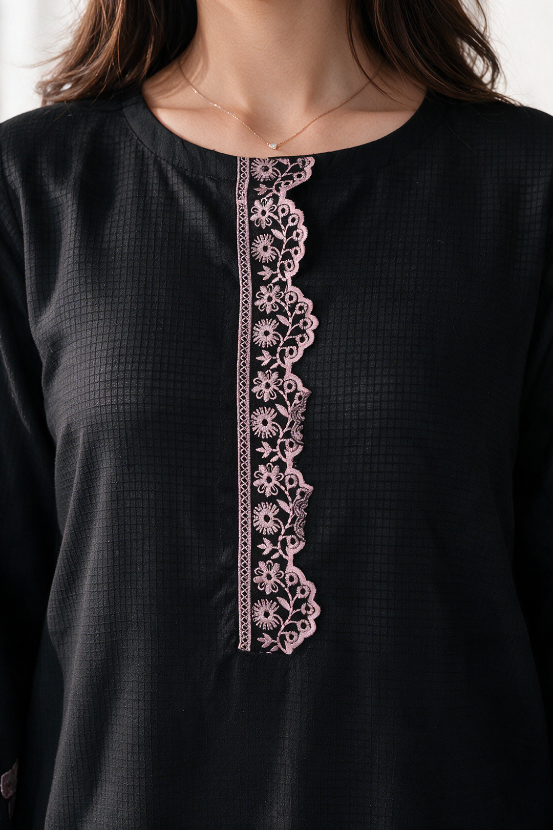 Embroidered Kurta Trouser - 2244