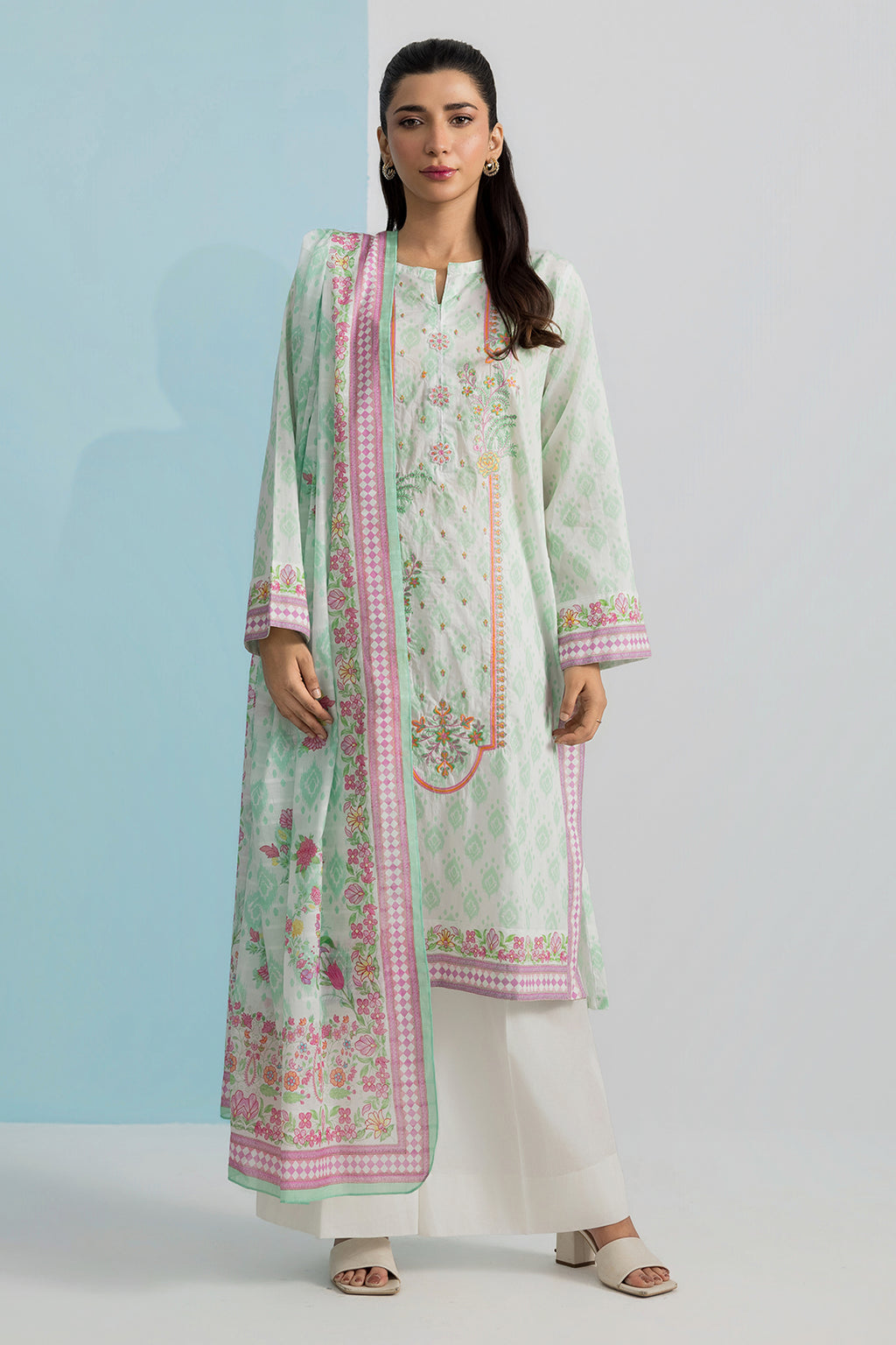 Embroidered Kurta Dupatta - 2290