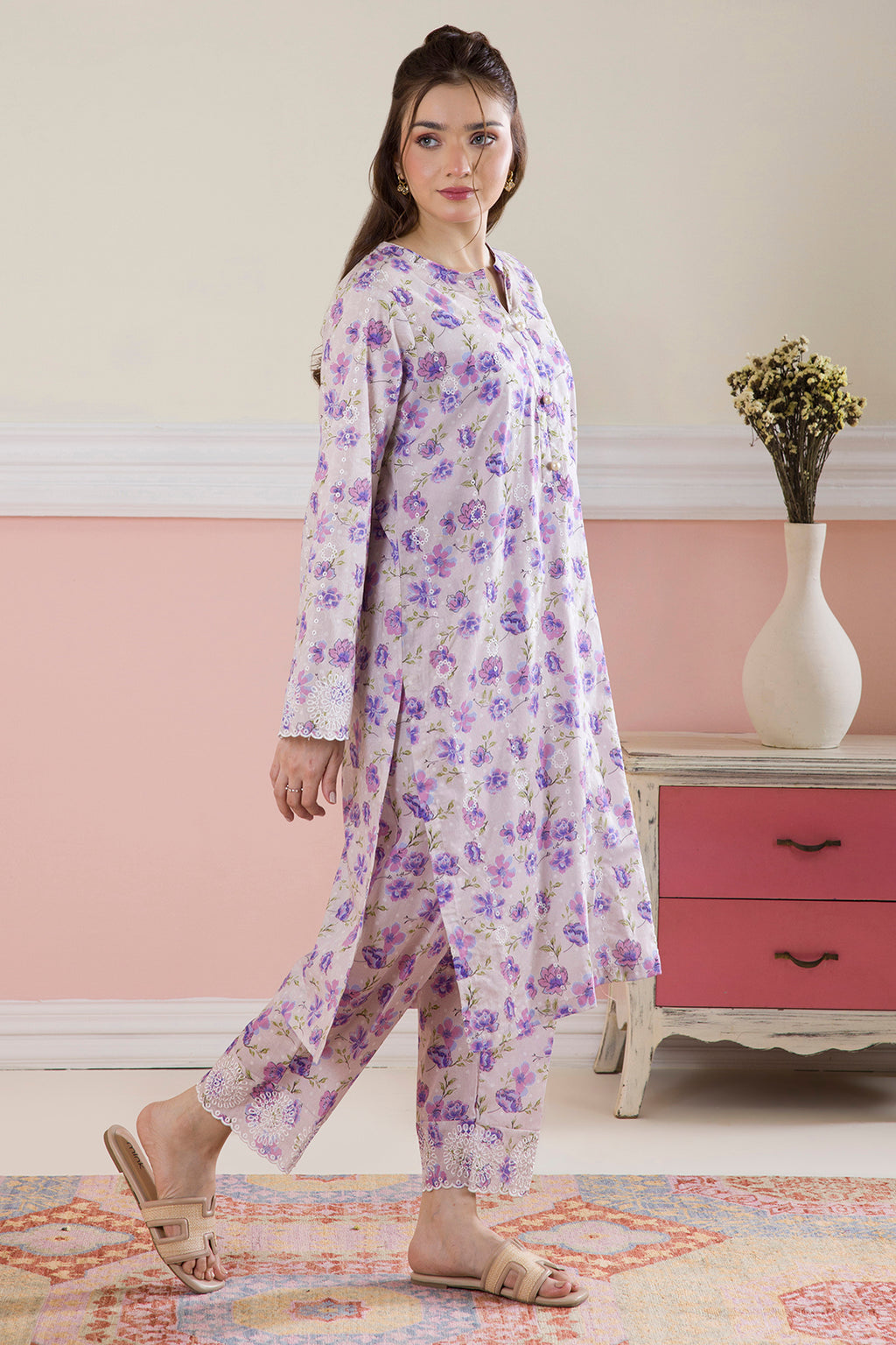 Embroidered Kurta Trouser - 2302