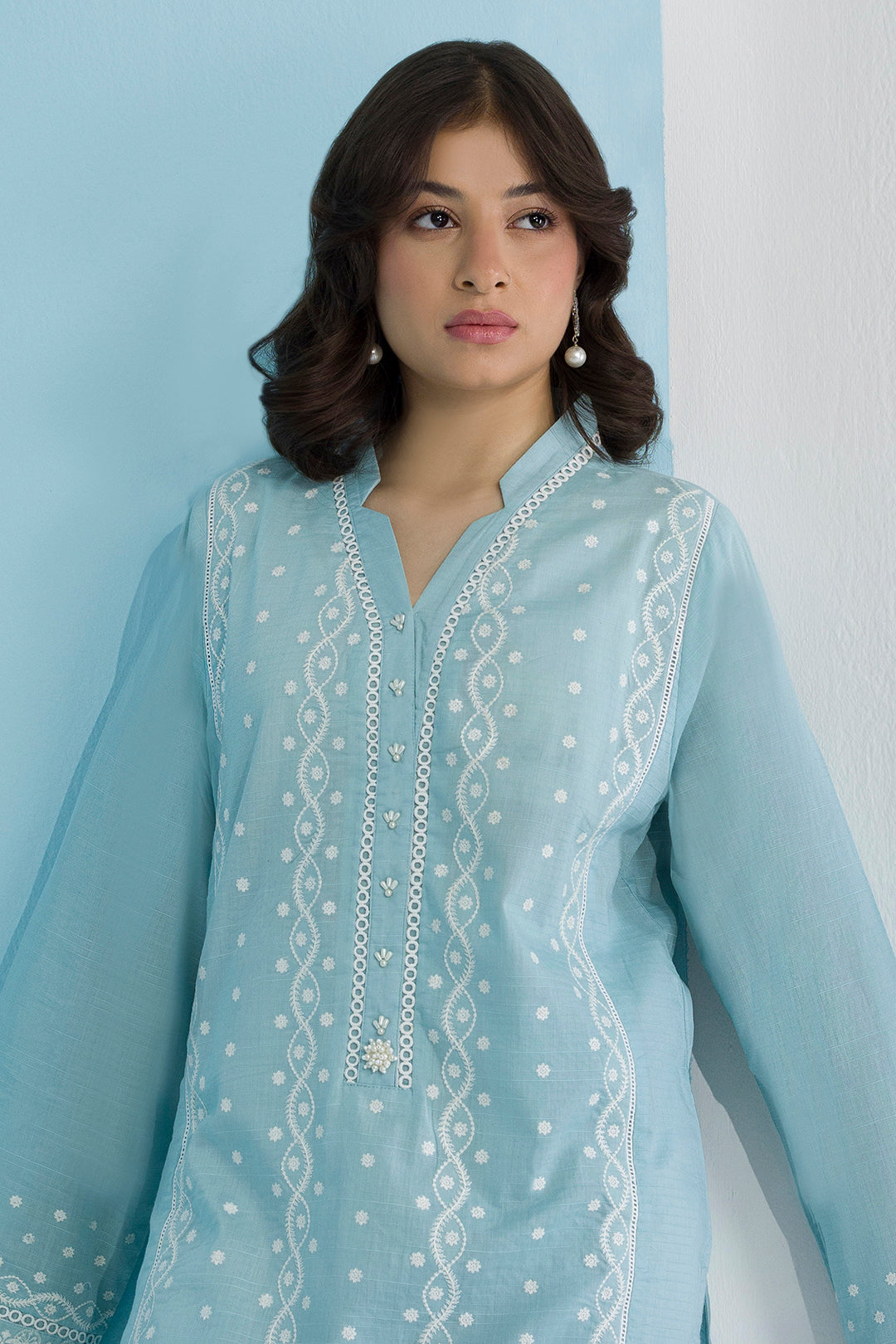 Embroidered Kurta Trouser - 2502