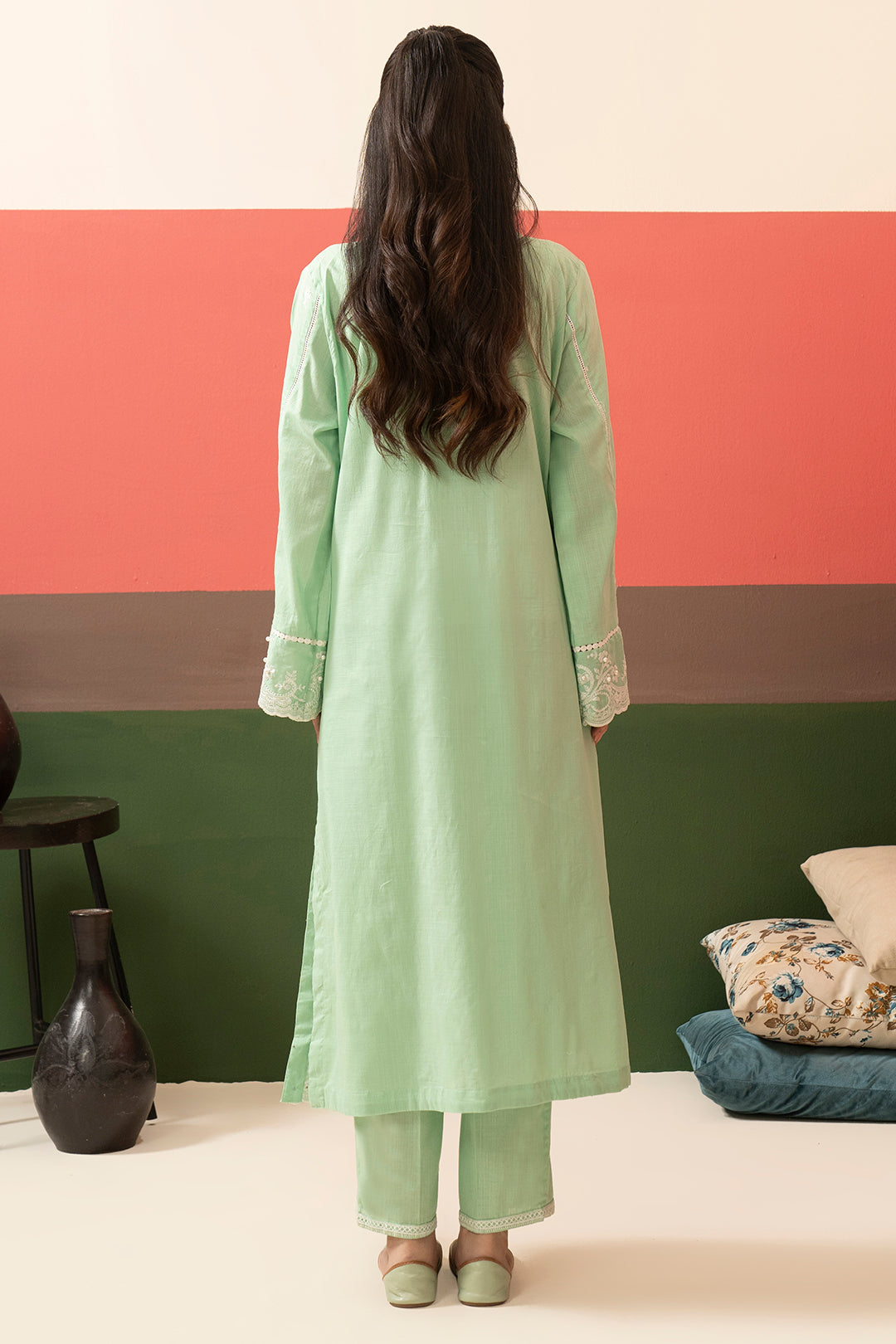 Embroidered Kurta Trouser - 2510