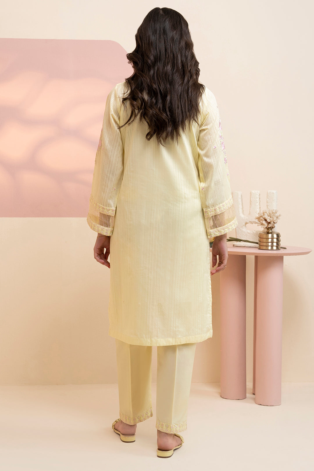 Embroidered Kurta Trouser - 2521