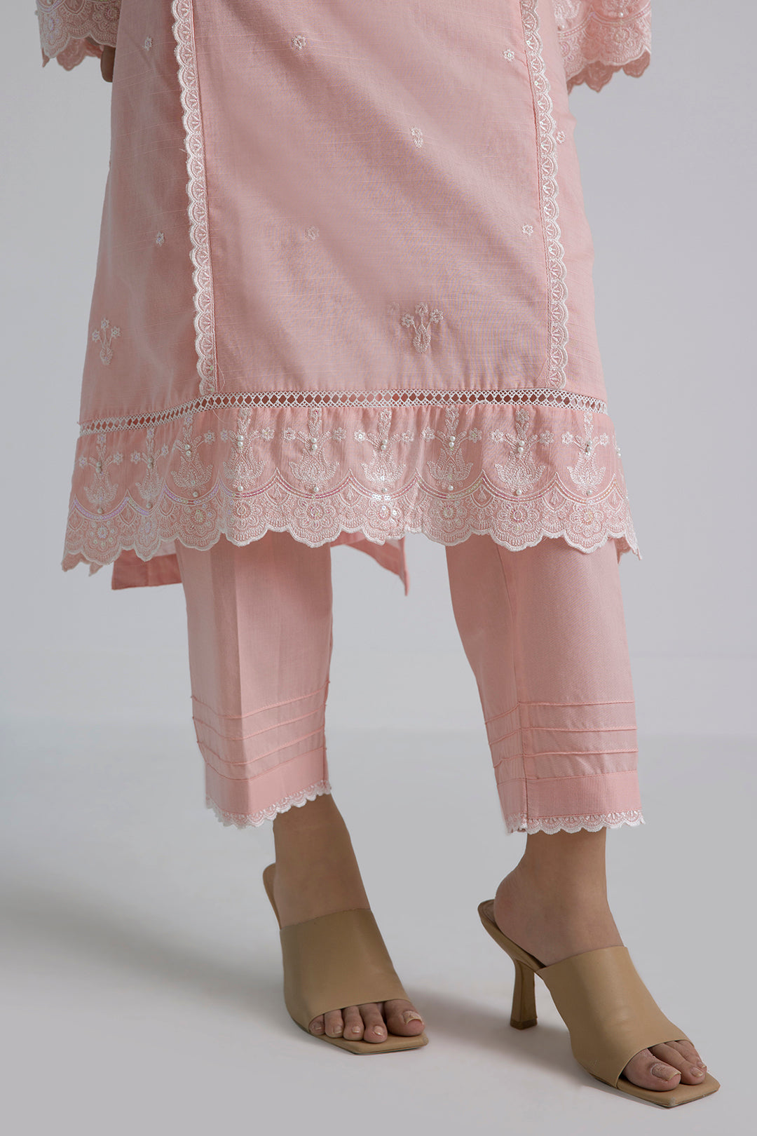 Embroidered Kurta Trouser - 2537