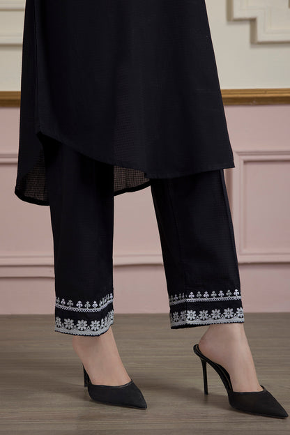 Embroidered Kurta Trouser - 2560
