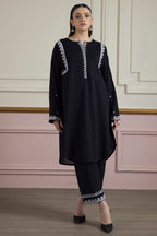 Embroidered Kurta Trouser - 2560