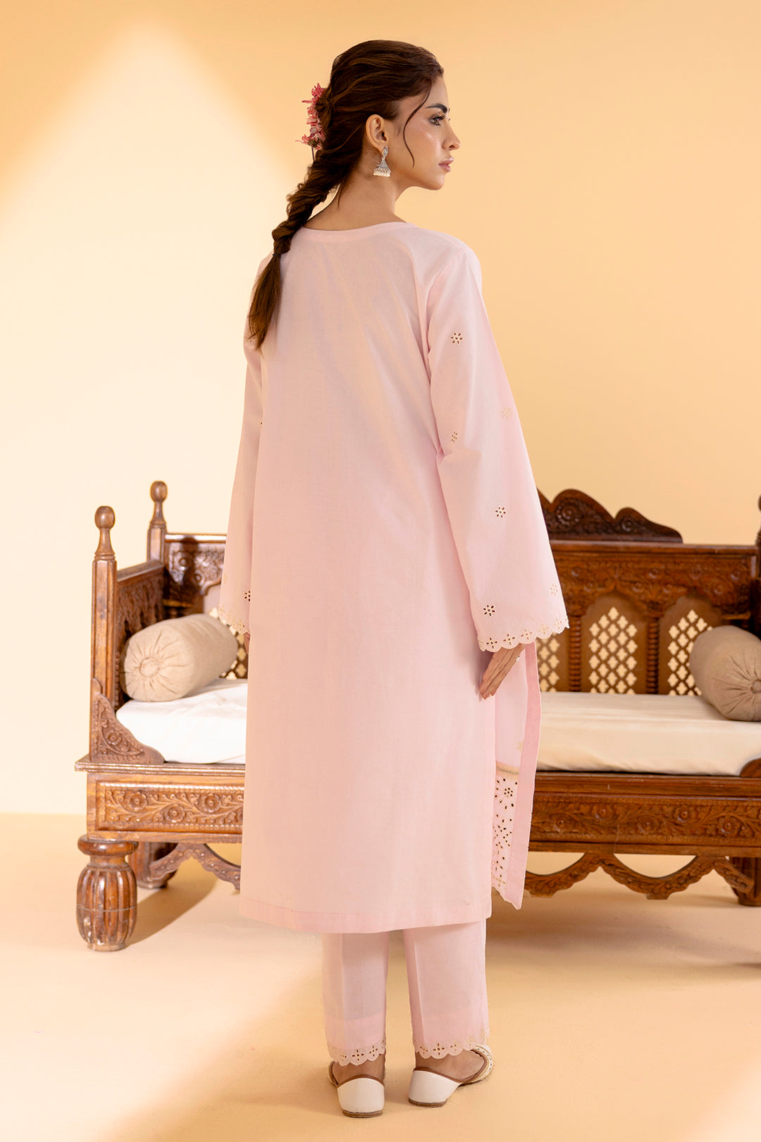 Embroidered Kurta Trouser - 2566