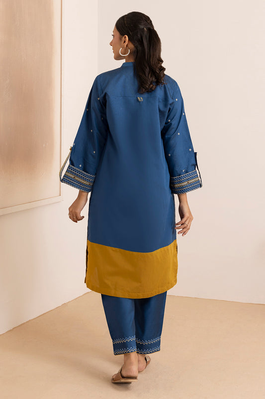 Embroidered Kurta Trouser - 2571