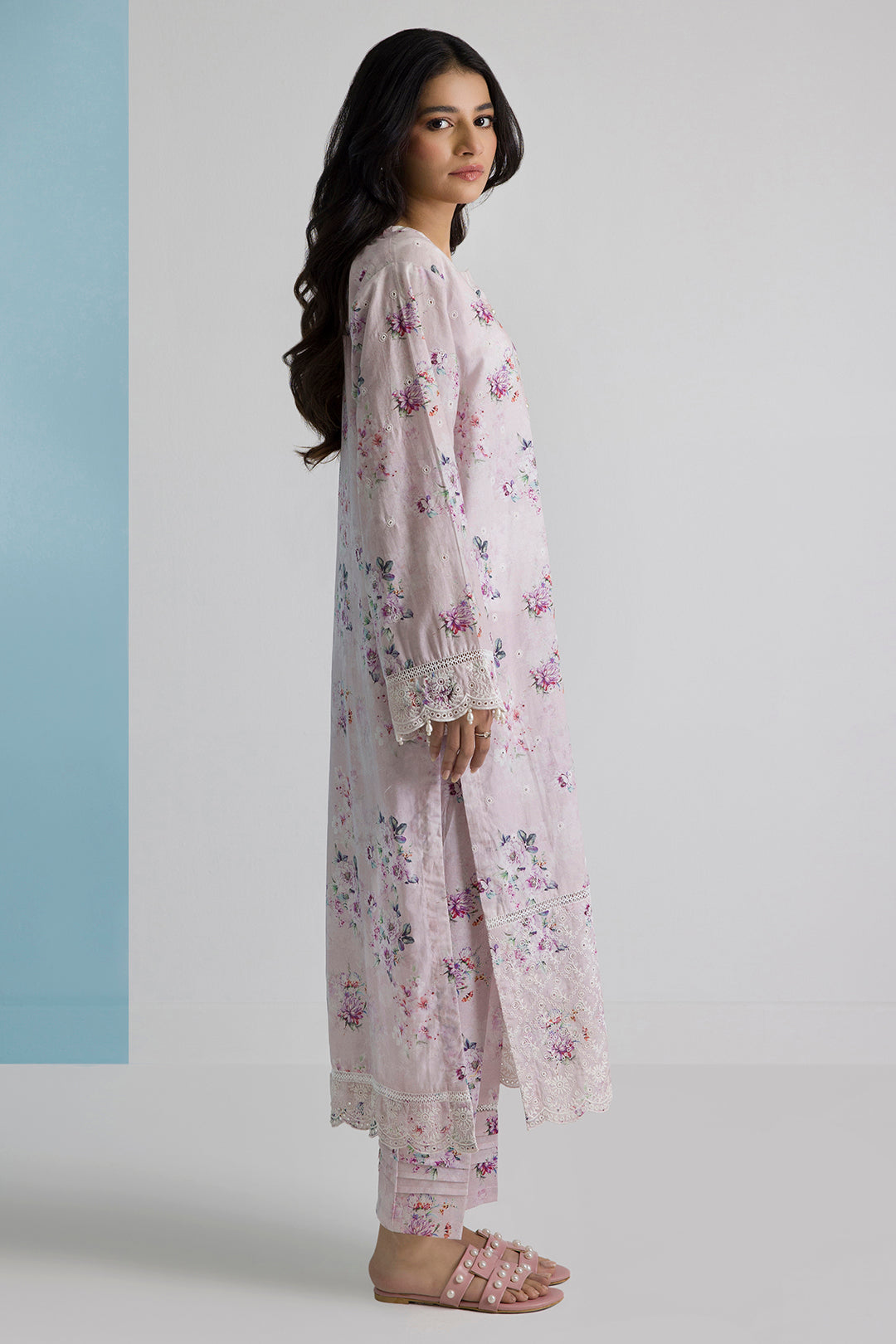 Embroidered Kurta Trouser - 2594