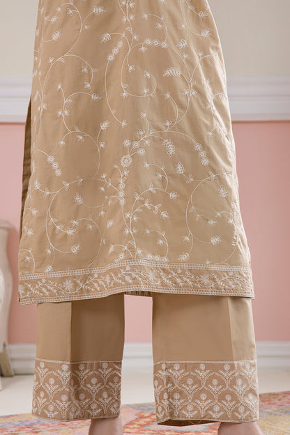 Embroidered Kurta Trouser - 2600