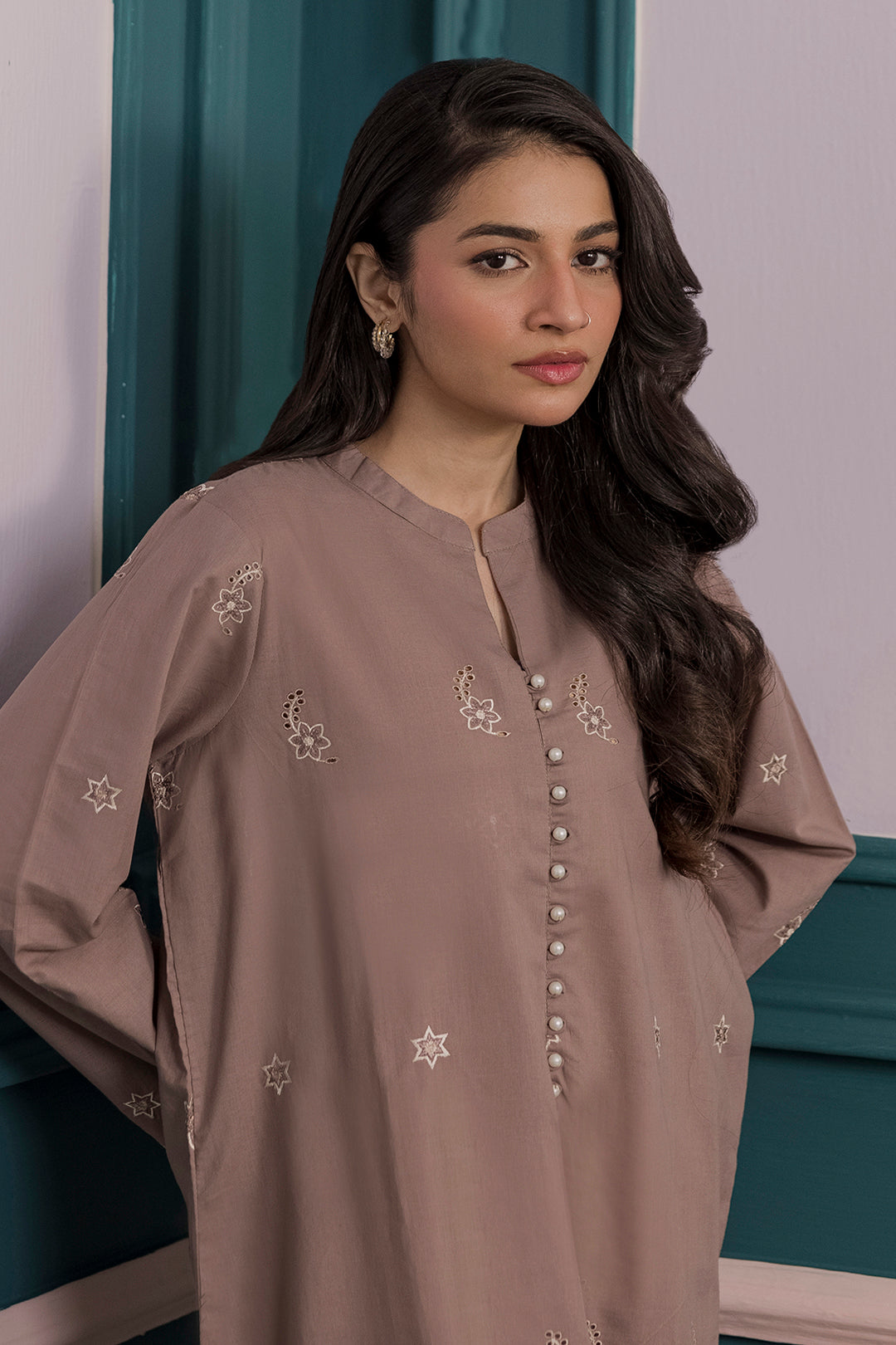 Embroidered Kurta Trouser - 2602