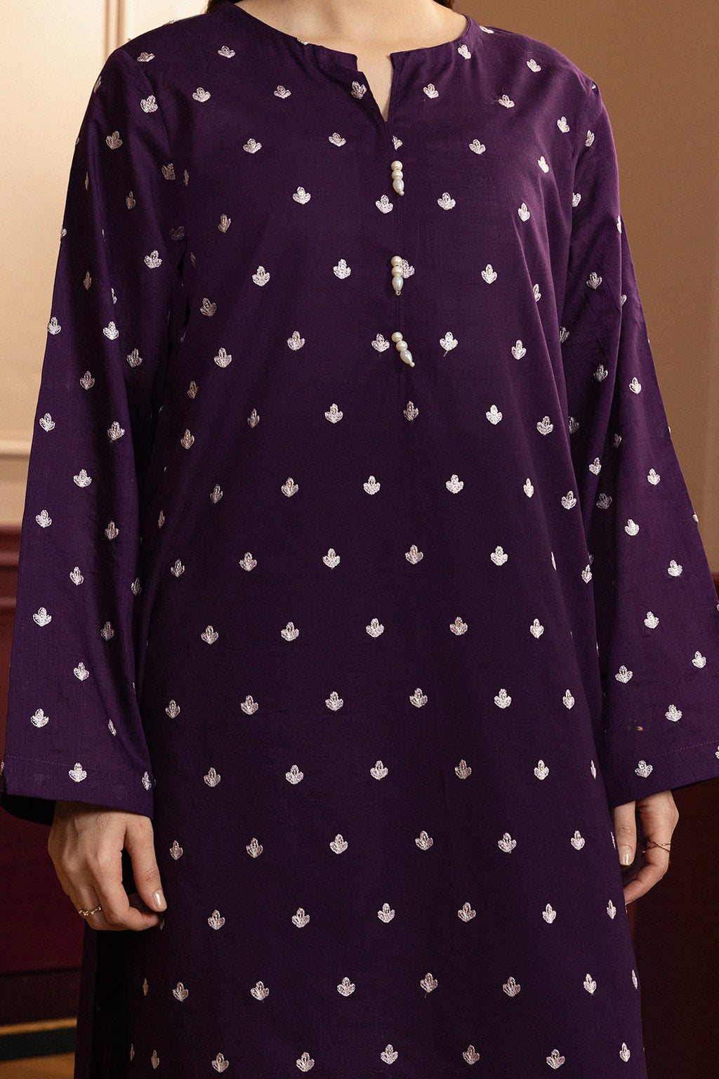 Embroidered Kurta Trouser - 2630