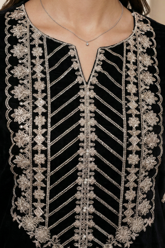 Embroidered Kurta Trouser - 2635