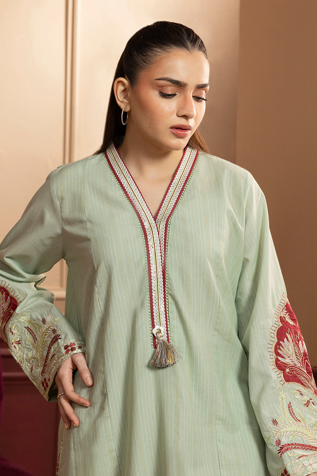 Embroidered Kurta Trouser - 2660