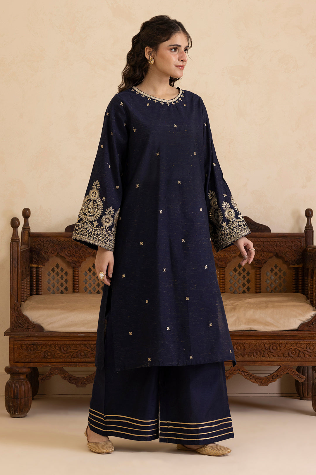 Embroidered Kurta Trouser - 2683