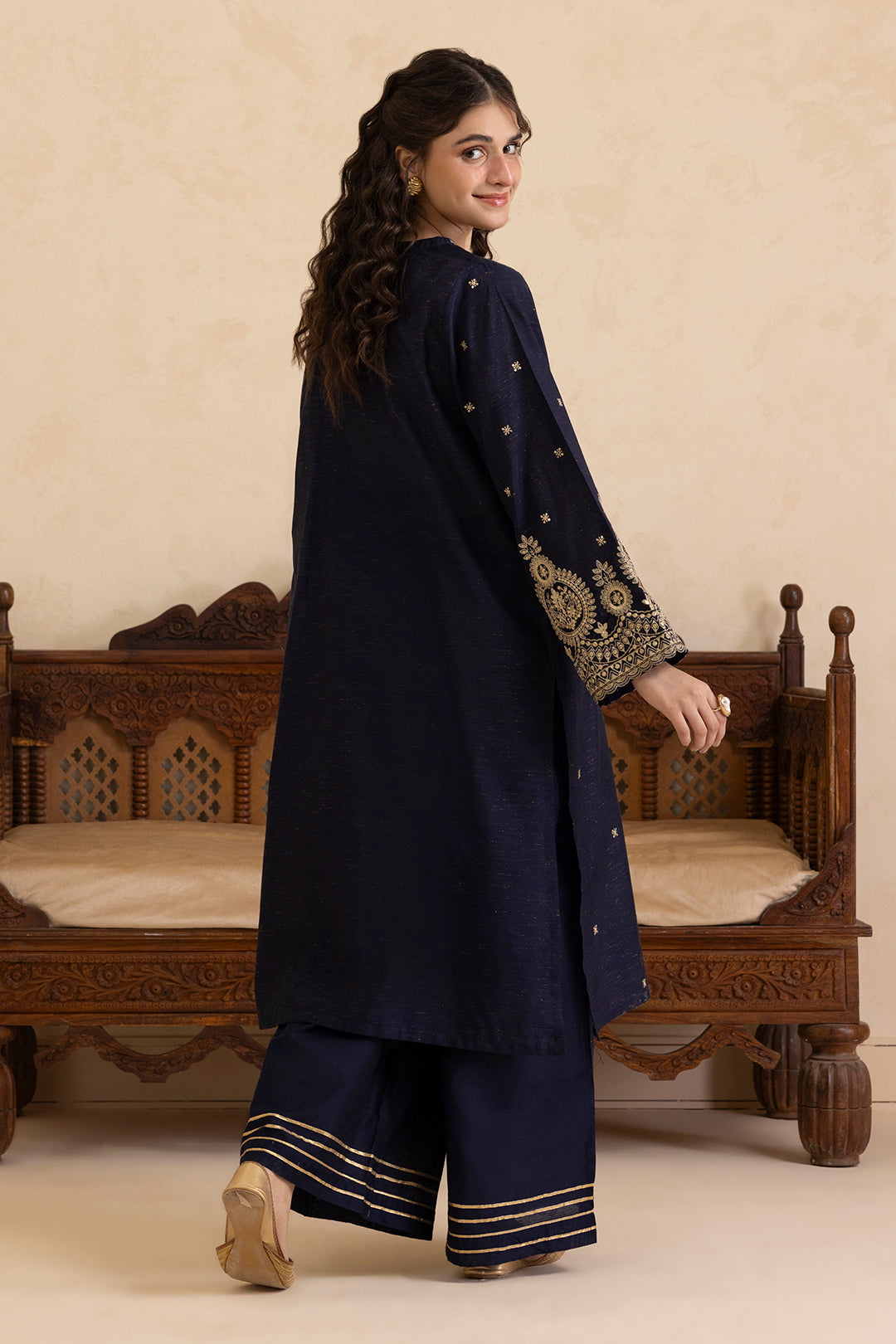Embroidered Kurta Trouser - 2683