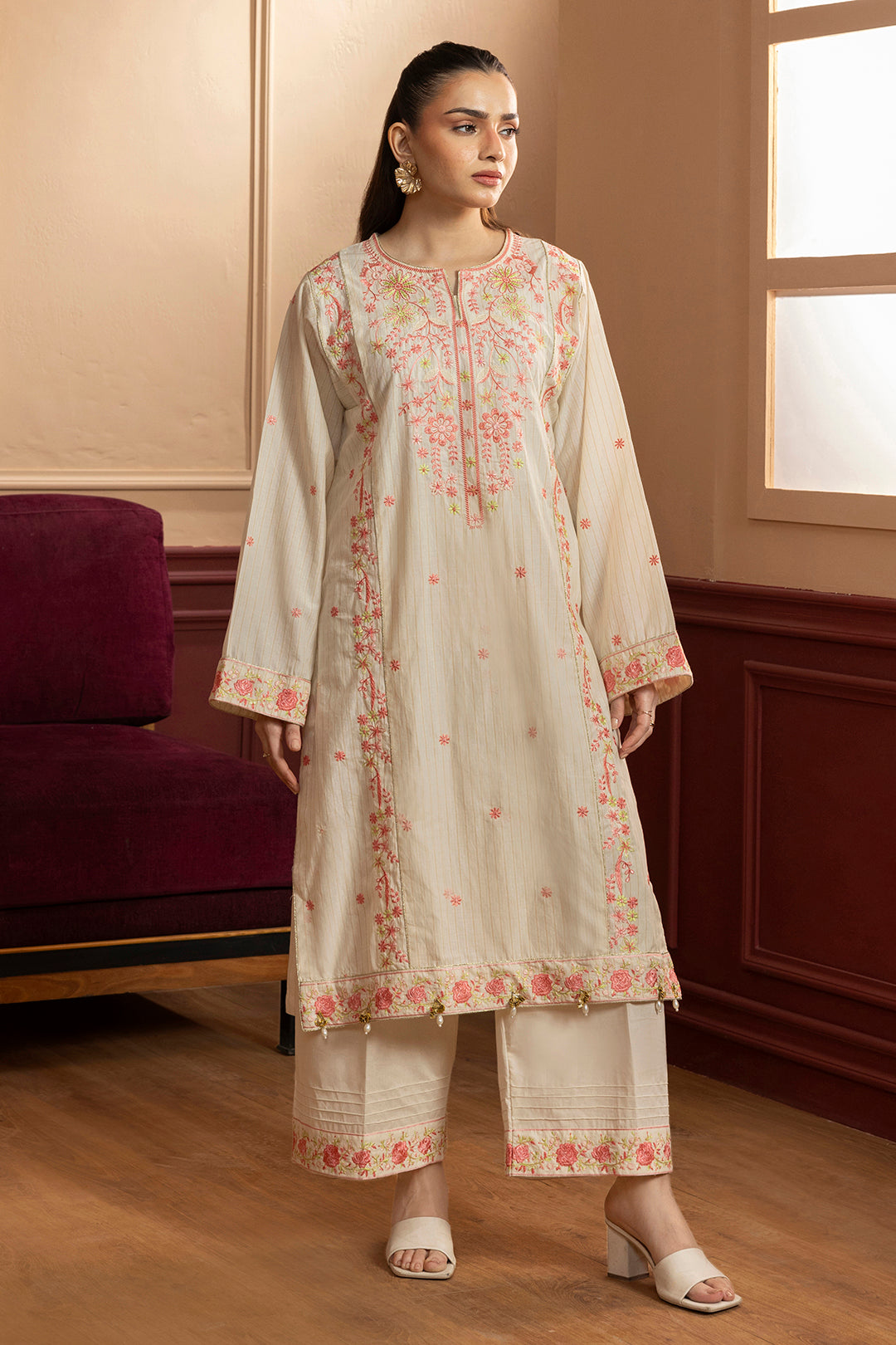 Embroidered Kurta Trouser - 2684