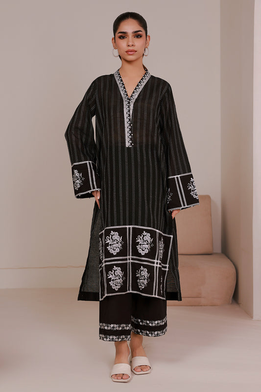 Embroidered Kurta Trouser - 2823