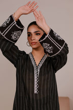Embroidered Kurta Trouser - 2823