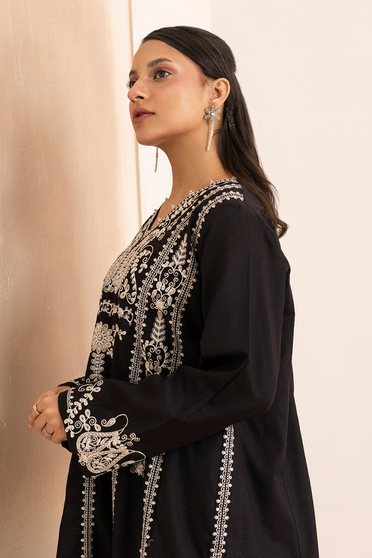 Embroidered Kurta Trouser - 2825