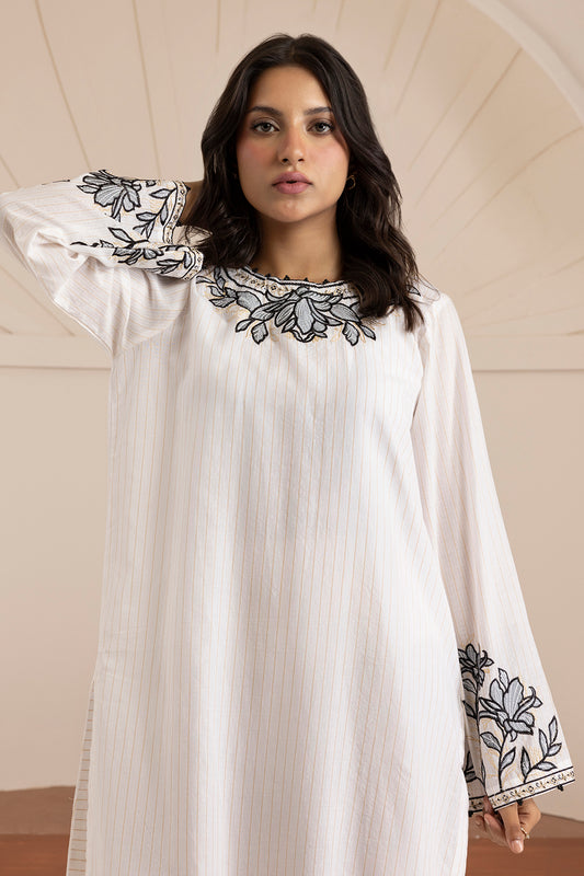 Embroidered Kurta Trouser - 2826