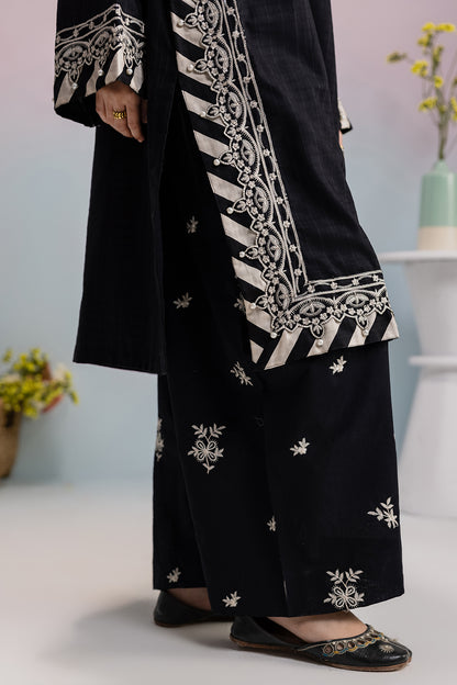 Embroidered Kurta Trouser - 2827