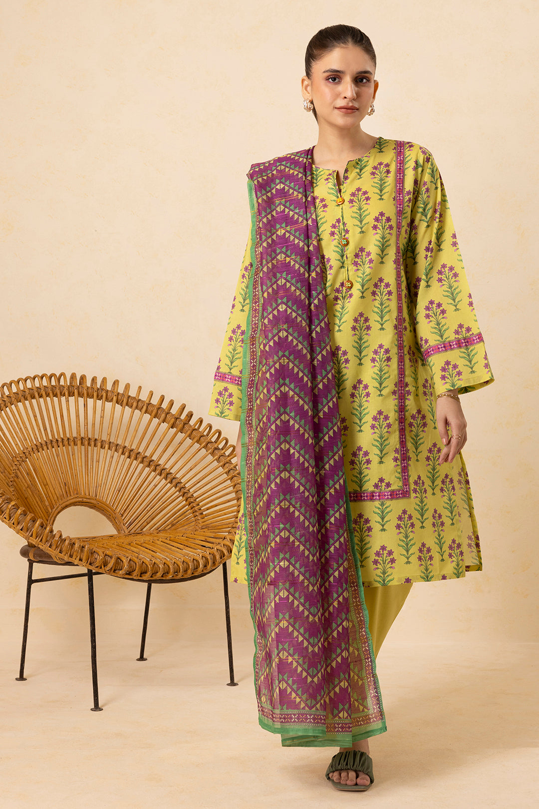 Kurta Dupatta Trouser - 1489