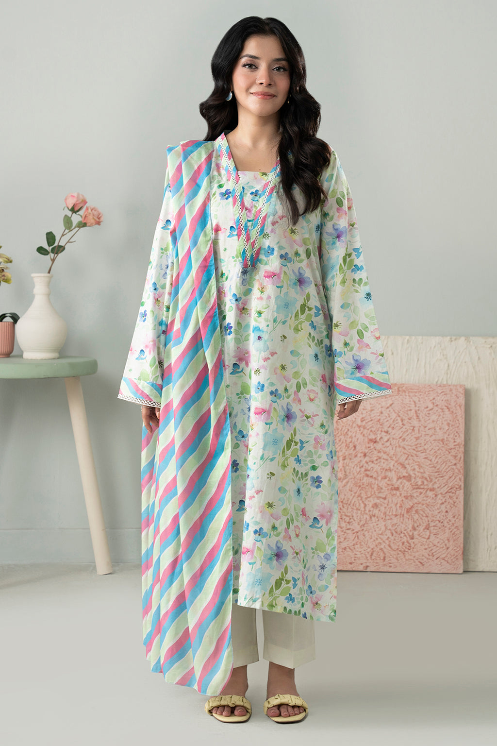 Kurta Dupatta Trouser - 1518