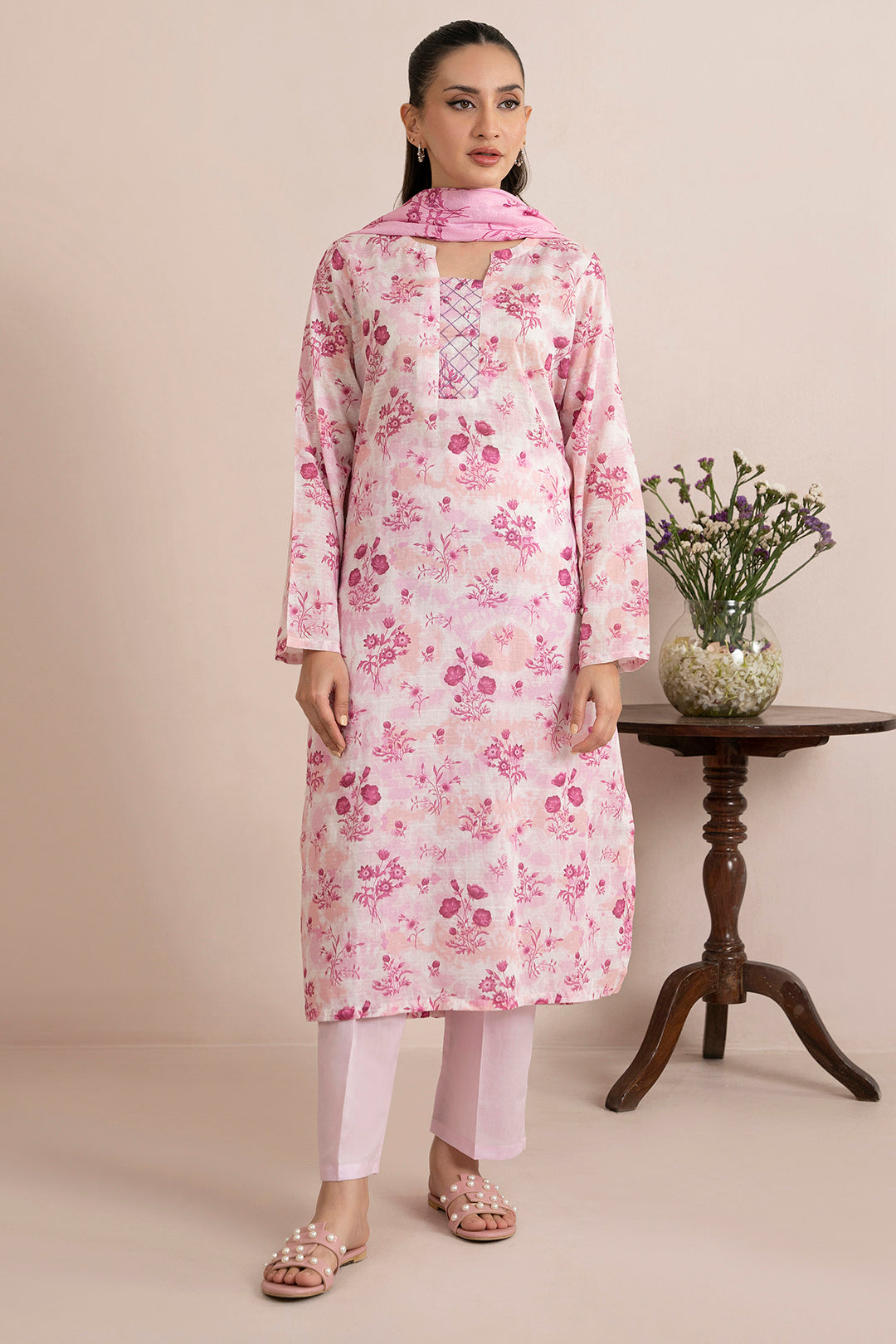 Kurta Dupatta Trouser - 1622