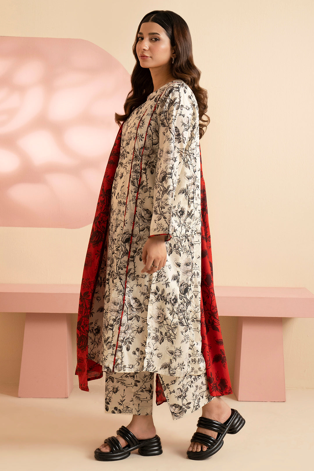 Kurta Dupatta Trouser - 1698