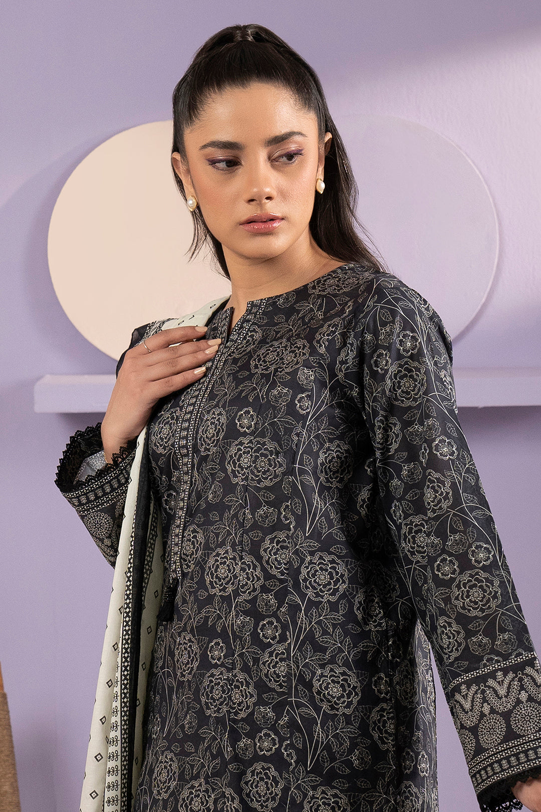 Kurta Dupatta Trouser - 1702