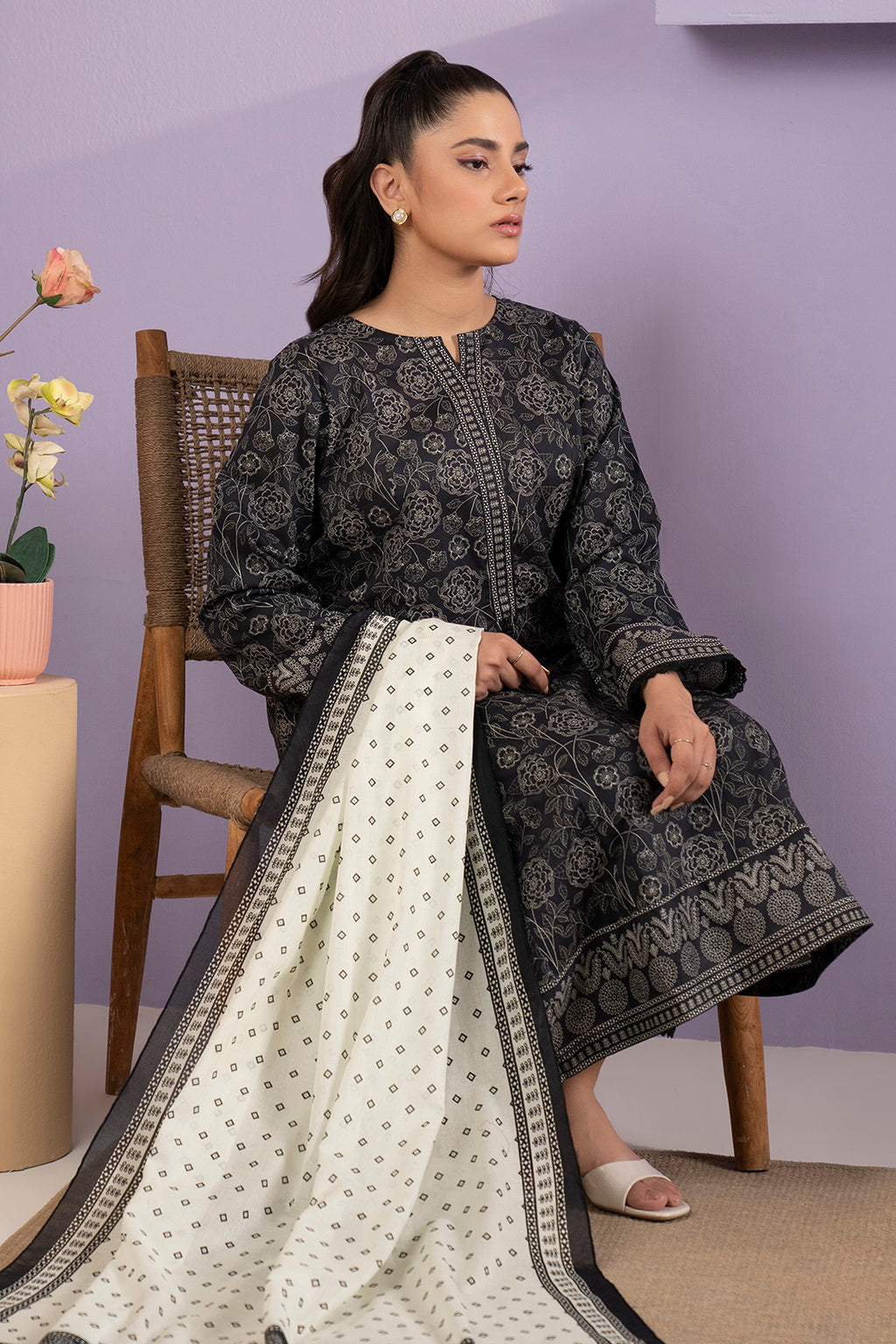Kurta Dupatta Trouser - 1702