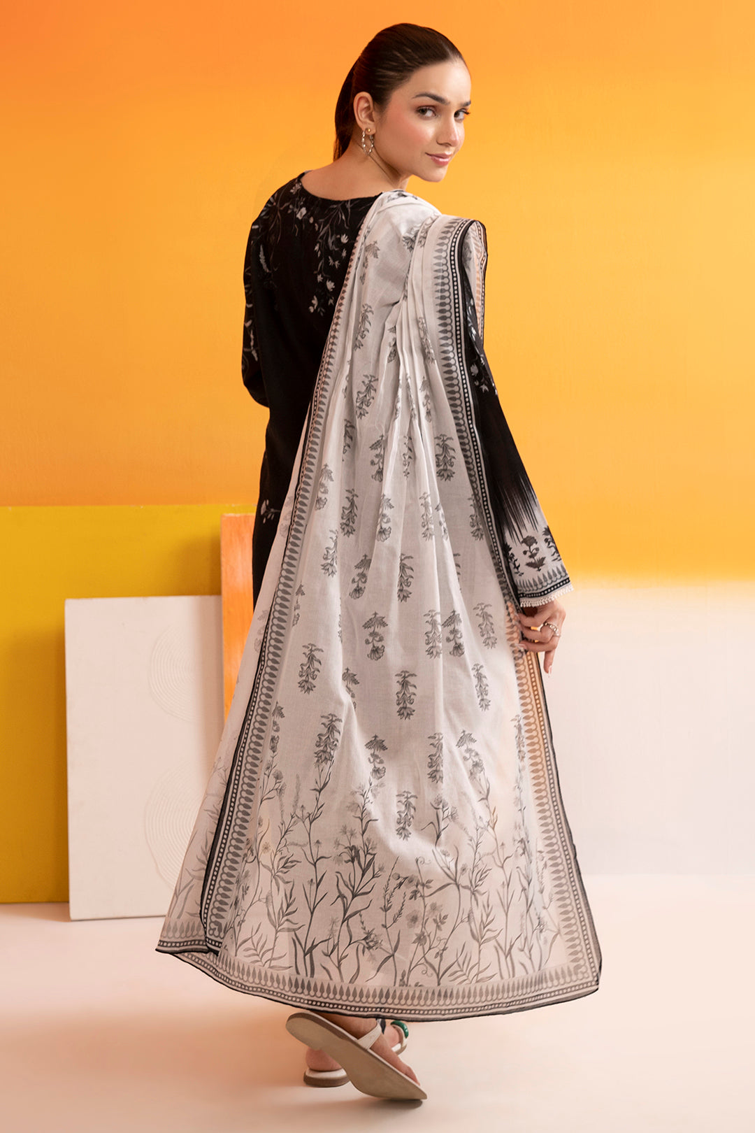 Kurta Dupatta Trouser - 1827