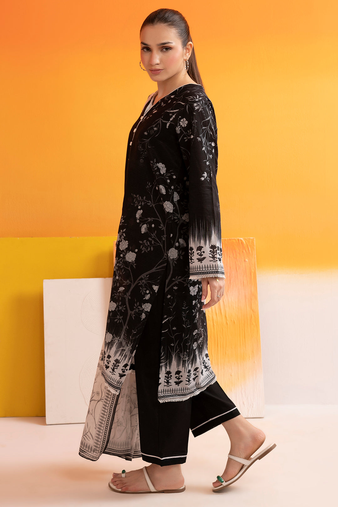 Kurta Dupatta Trouser - 1827