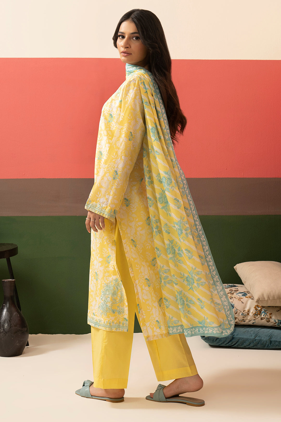 Embroidered Kurta Dupatta Trouser - 1831