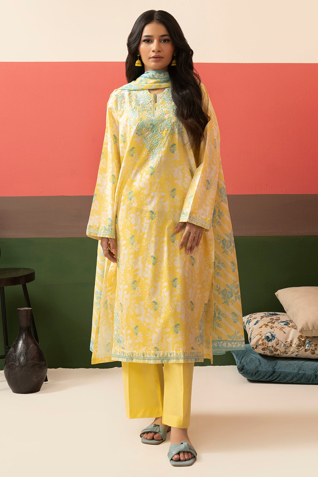 Embroidered Kurta Dupatta Trouser - 1831