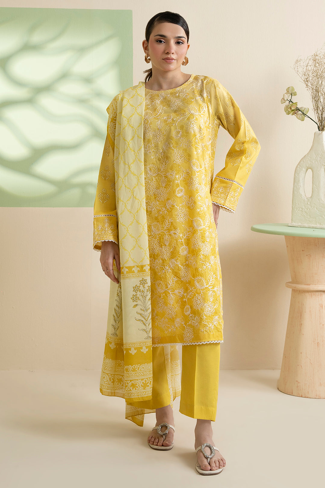 Embroidered Kurta Dupatta Trouser - 1832