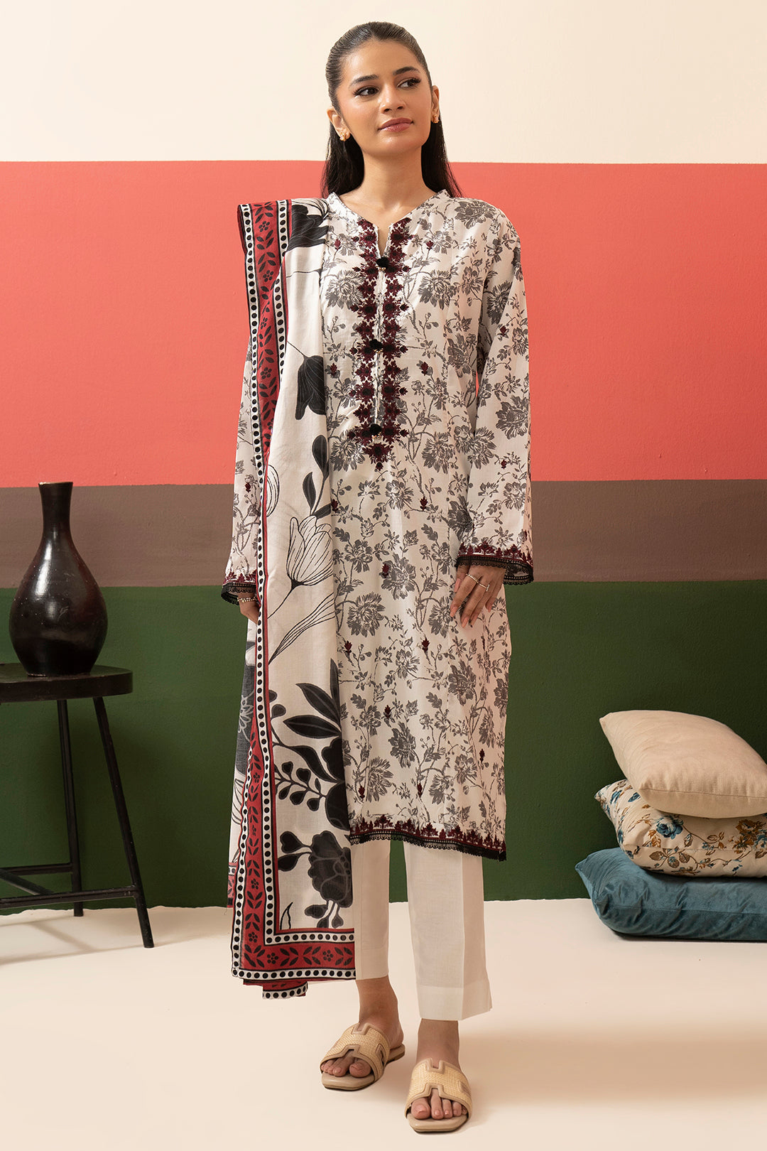 Embroidered Kurta Dupatta Trouser - 1833