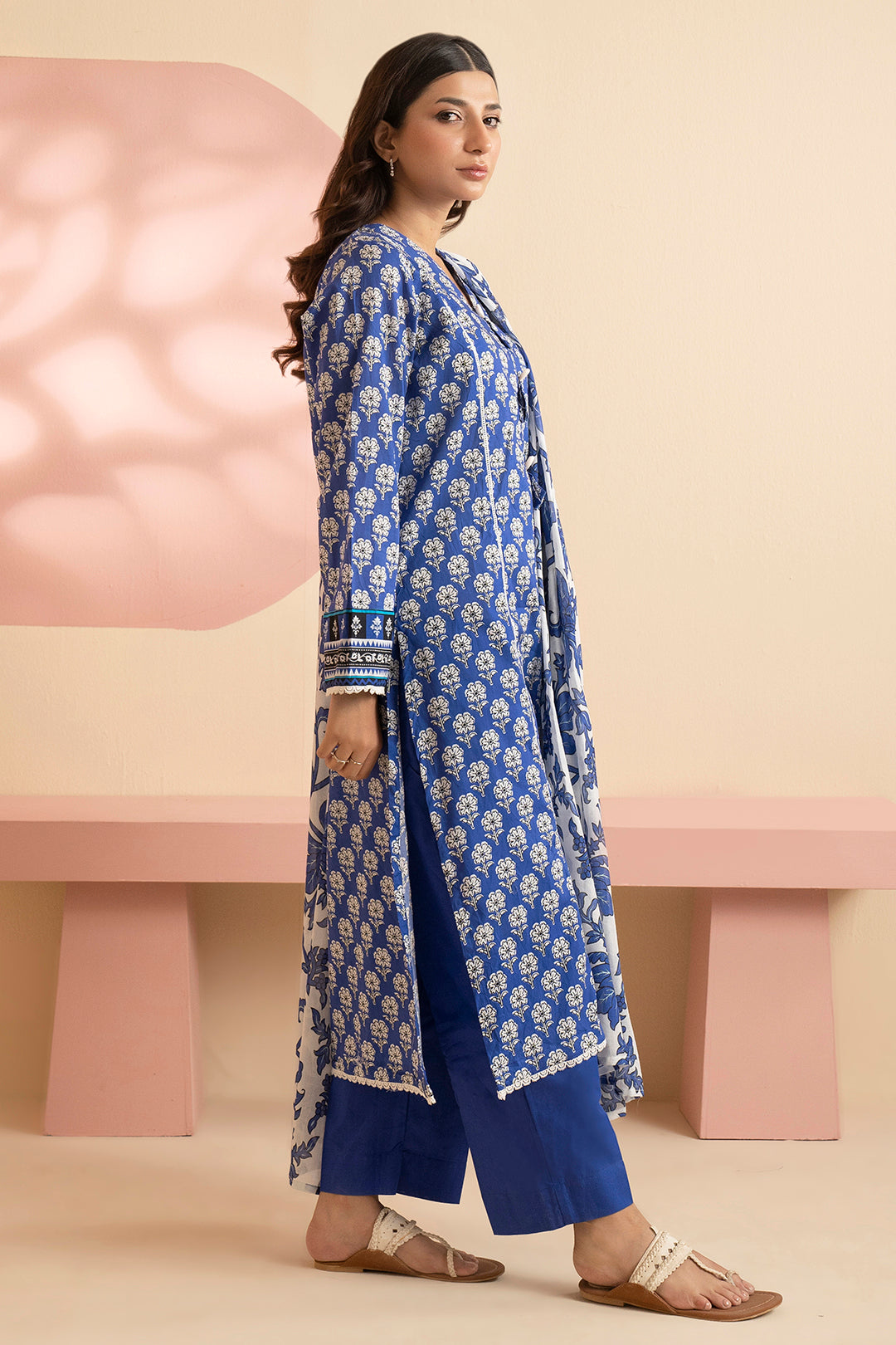 Kurta Dupatta Trouser - 1925