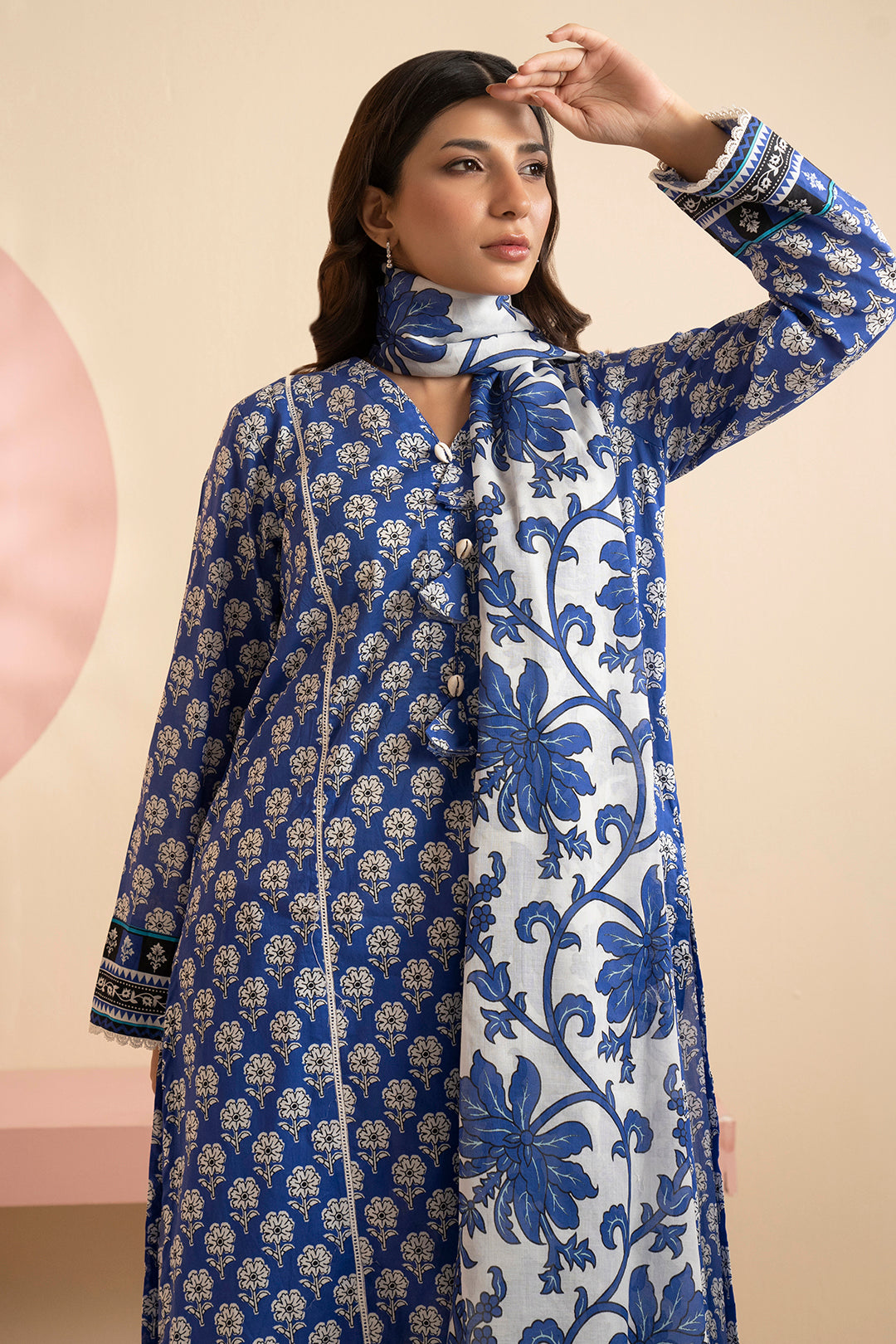 Kurta Dupatta Trouser - 1925