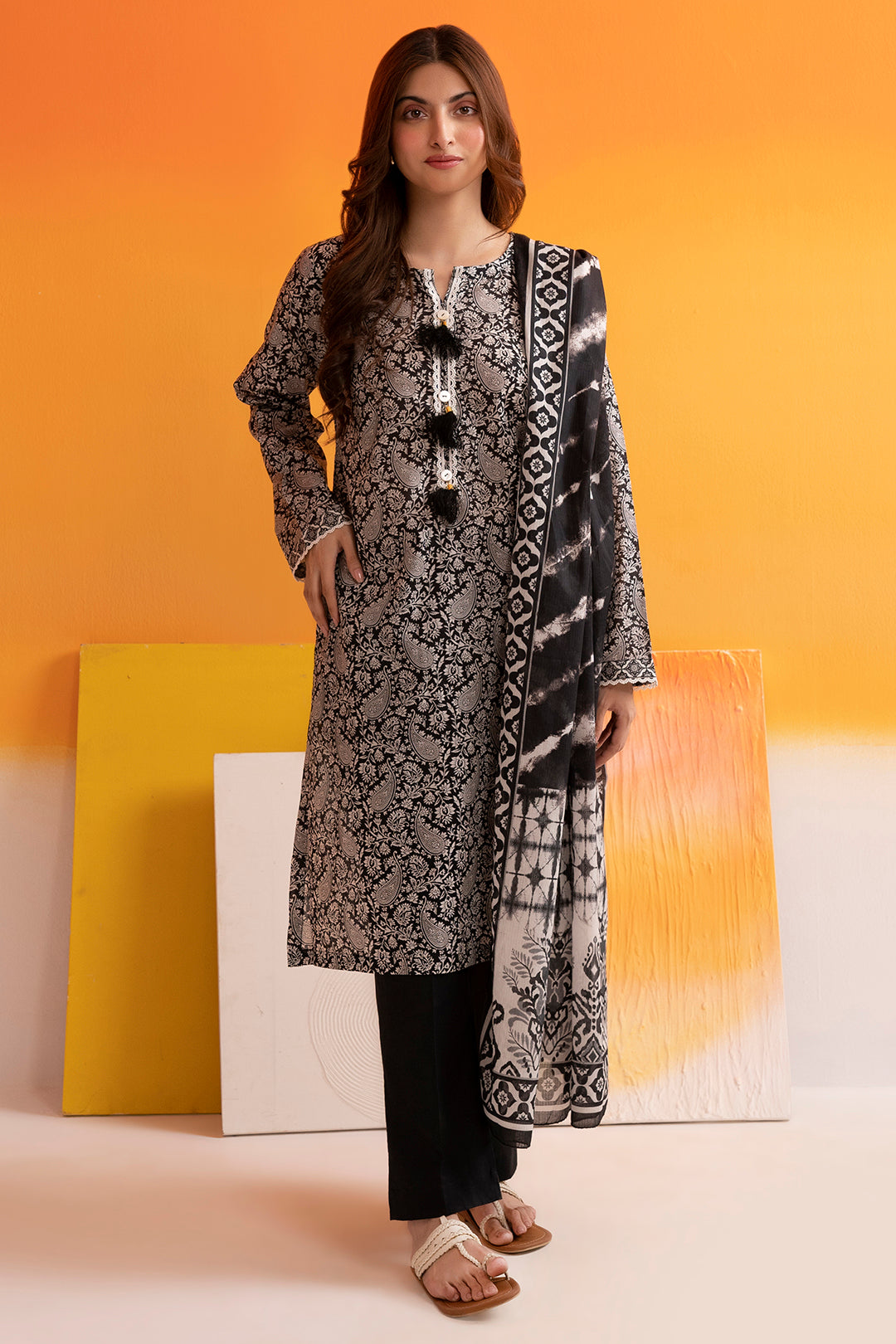 Kurta Dupatta Trouser - 1928