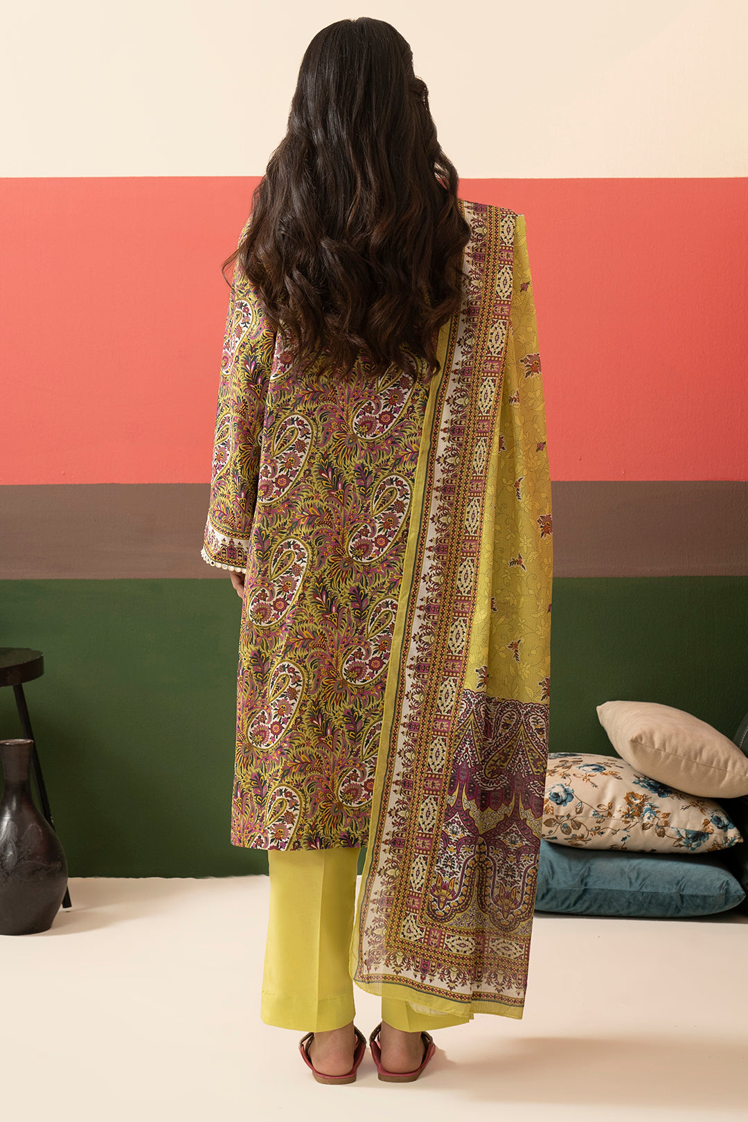 Kurta Dupatta Trouser - 1932
