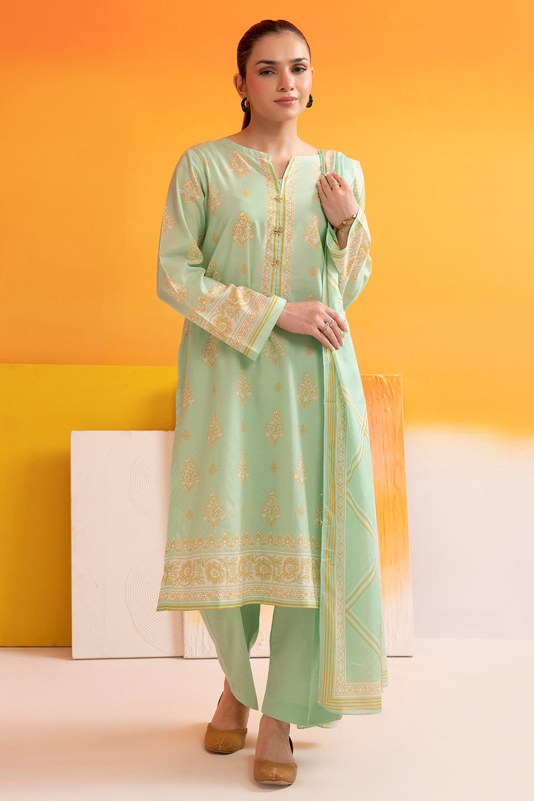 Kurta Dupatta Trouser - 1982