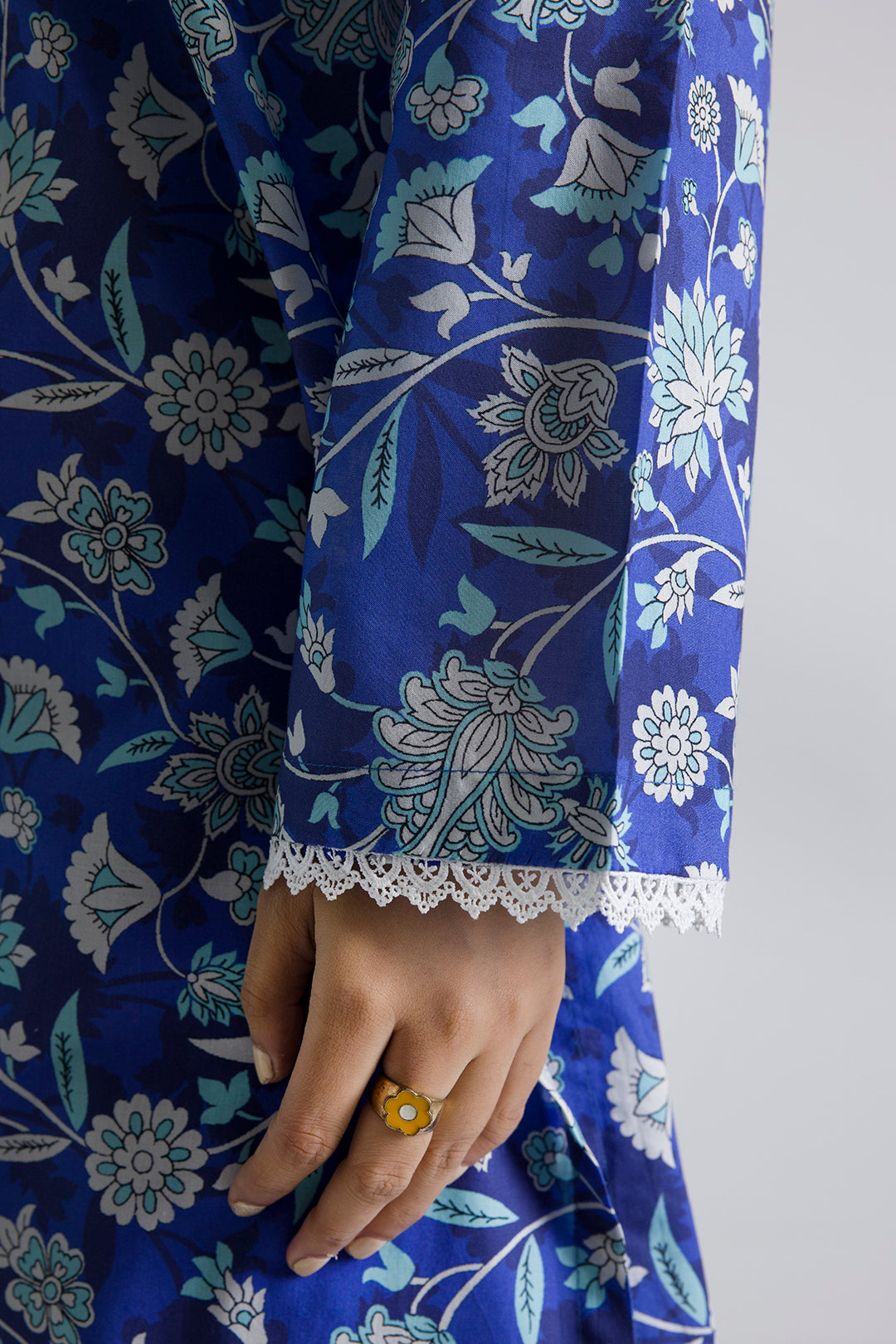 Kurta Dupatta Trouser - 2193
