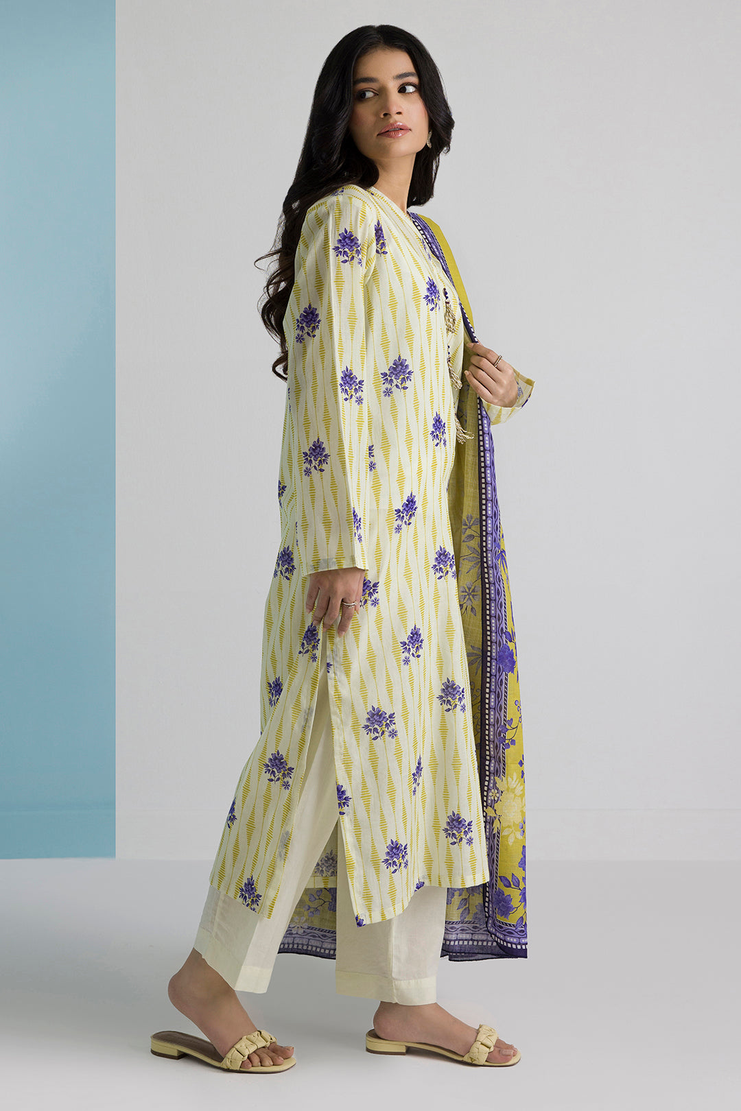Kurta Dupatta Trouser - 2196