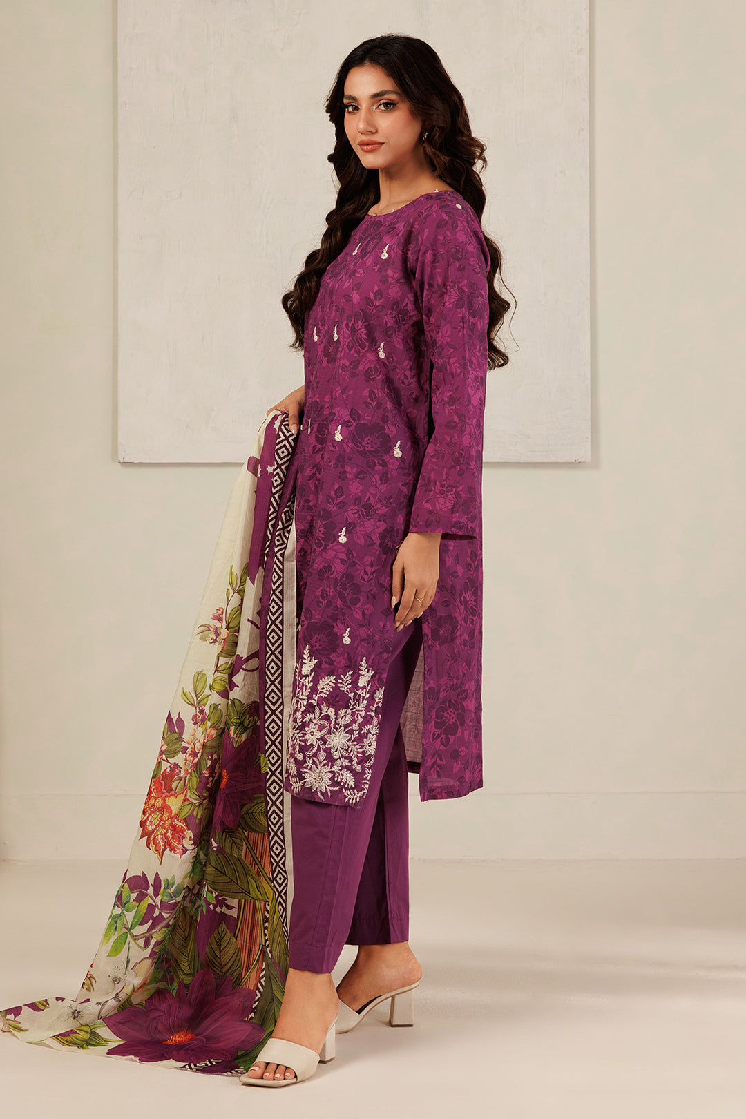 Embroidered Kurta Dupatta Trouser - 2261