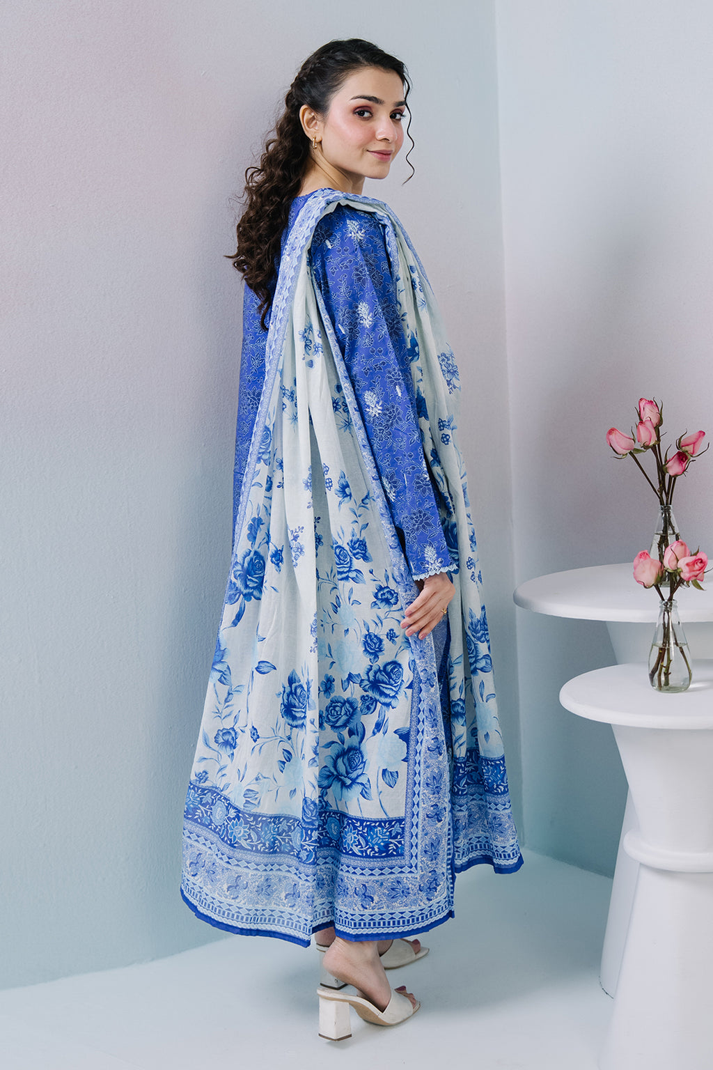 Embroidered Kurta Dupatta Trouser - 2315