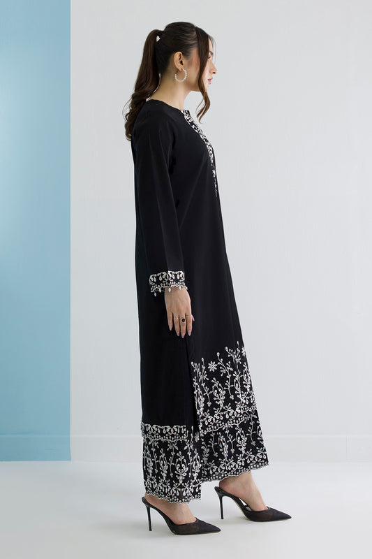 Embroidered Kurta Trouser - 2598