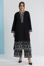 Embroidered Kurta Trouser - 2598