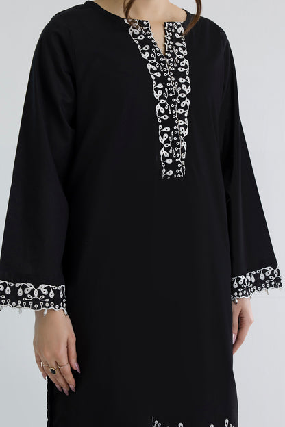 Embroidered Kurta Trouser - 2598