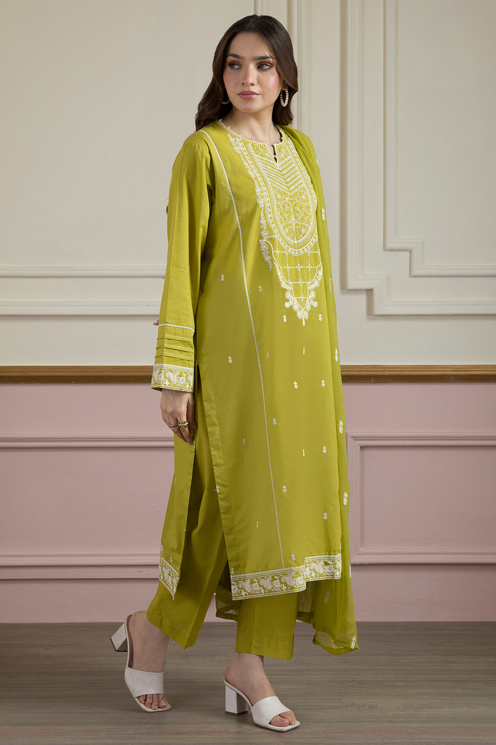 Embroidered Kurta Dupatta Trouser - 2612